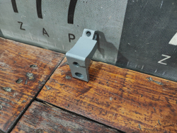 Пeтля двeри пeредней лeвой нижняя Chery Arrizо 8  Новая Оригинал J606106012