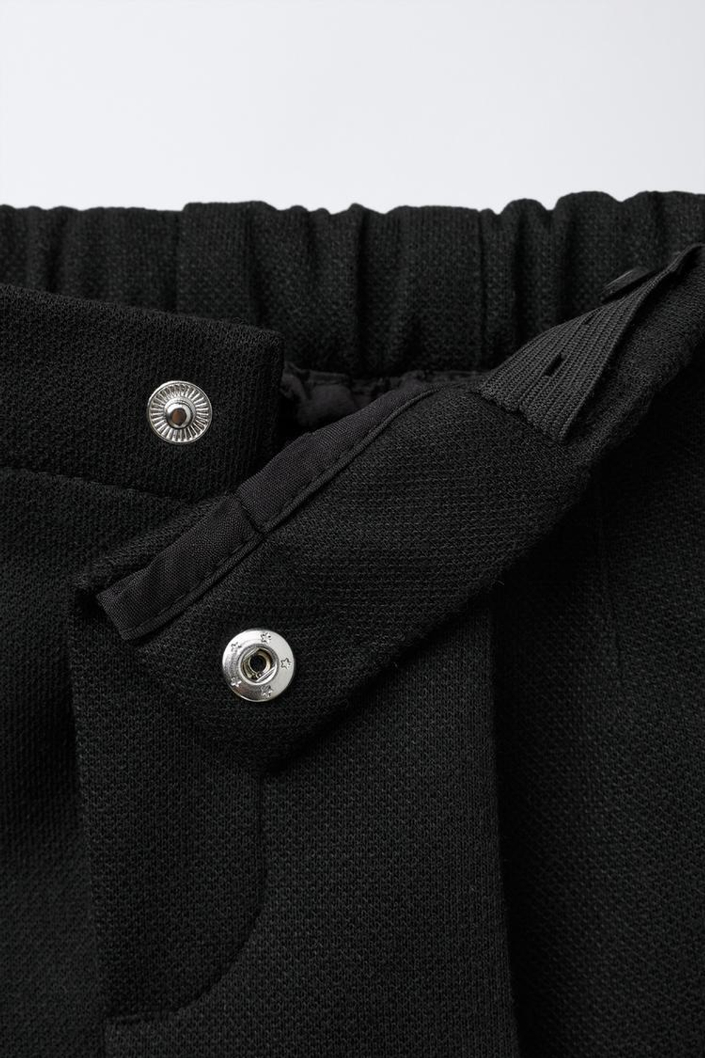 ZARA КОСТЮМНЫЕ БРЮКИ COMFORT, ЧЕРНЫЙ