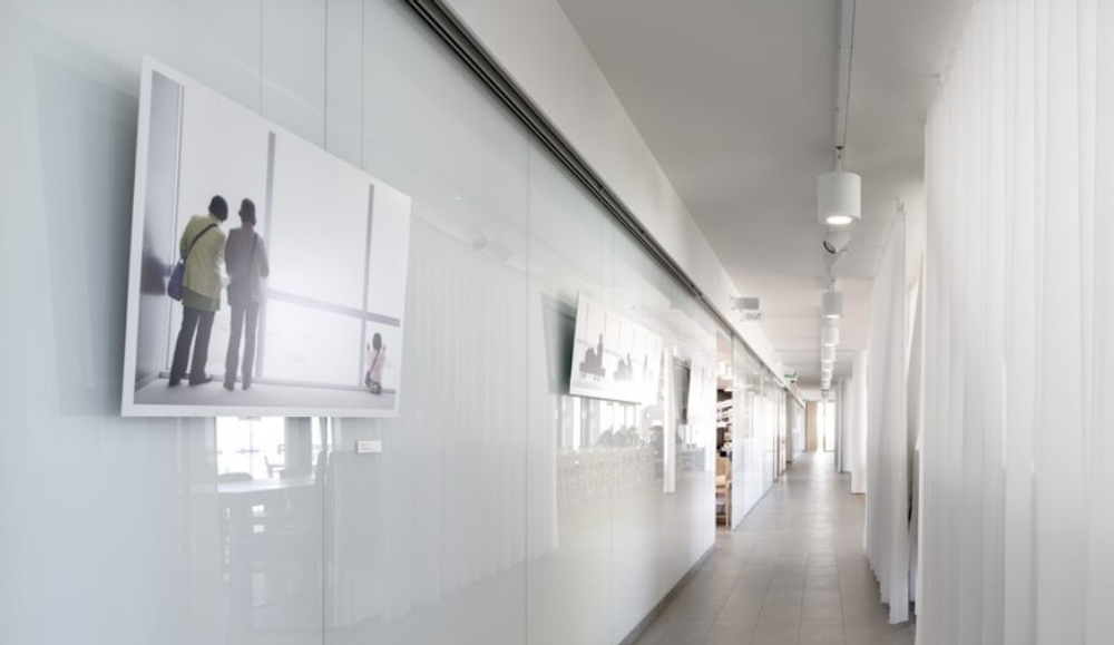 Цветное крашеное стекло LACOBEL White Pure 9003, м2
