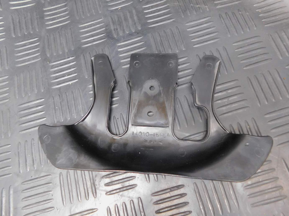 Пластик внутренний Kawasaki ZZR1100 99 14090-1565