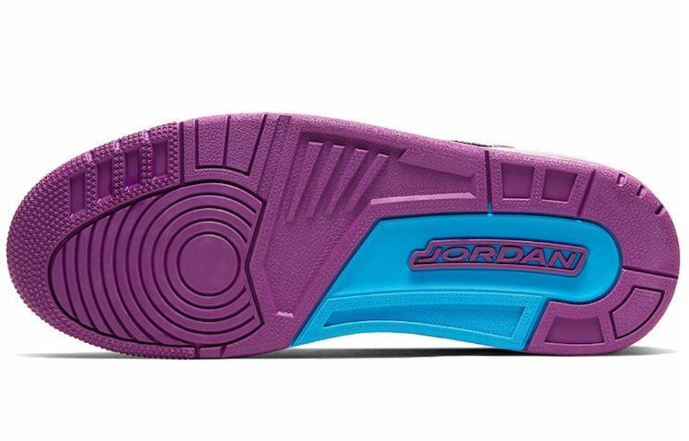 Кроссовки Jordan Legacy 312