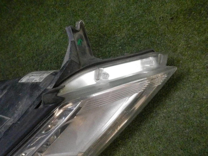 Фара правая VW Tiguan 1 (2007-2011) галоген