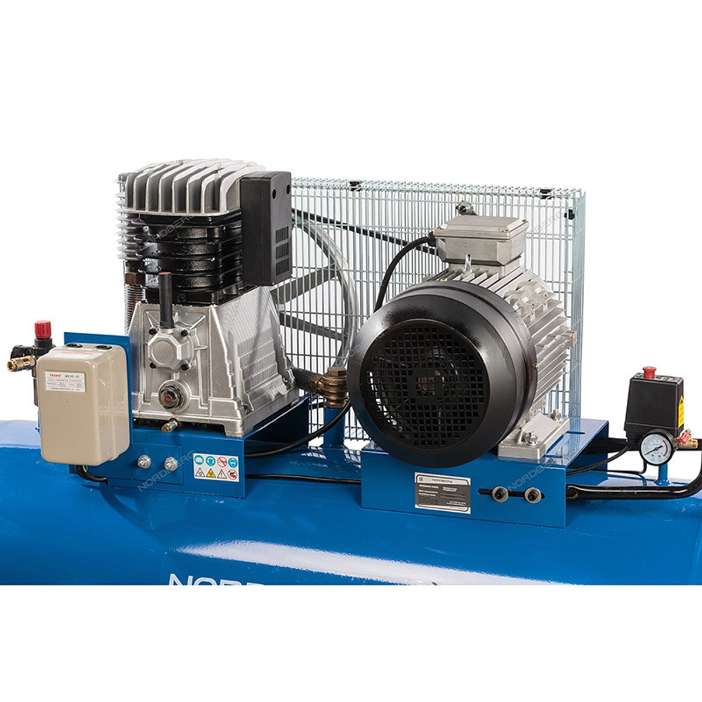 NORDBERG ECO (NCE300/1050) Компрессор поршневой с ременным приводом, объем 300 л