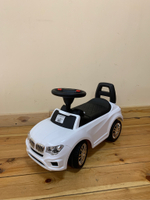 84606/Каталка-автомобиль "SuperCar" №6 со звуковым сигналом (белая)/5 №2(2)