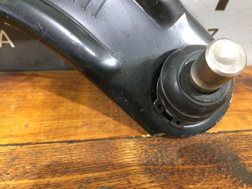 Рычаг передний правый Nissan Tiida 1 (C11) 04-13 Новый Оригинал 54500ED50A