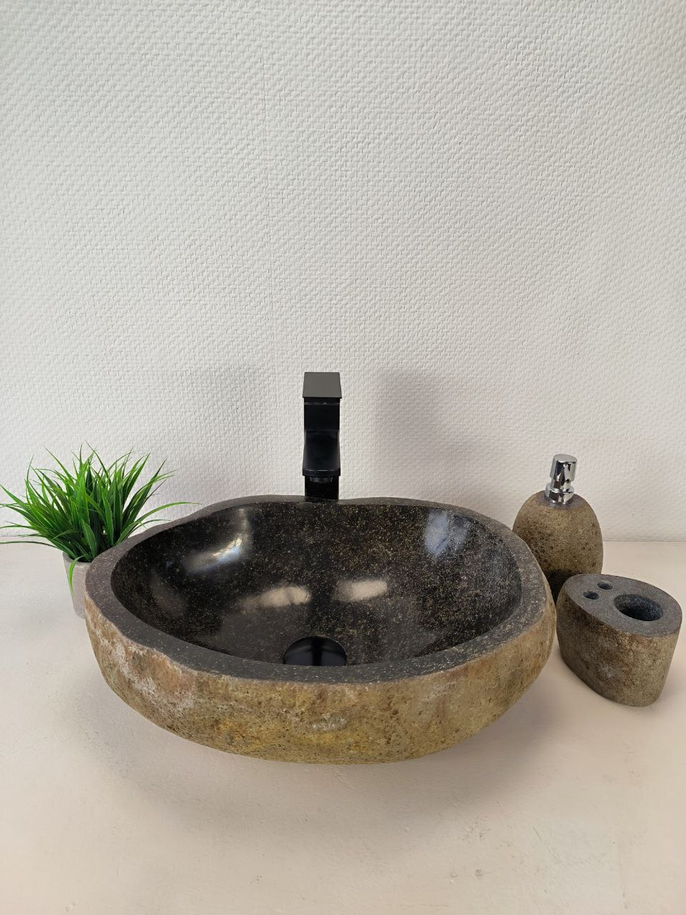 Раковина из речного камня RS-65995 46х33х15 из натурального камня