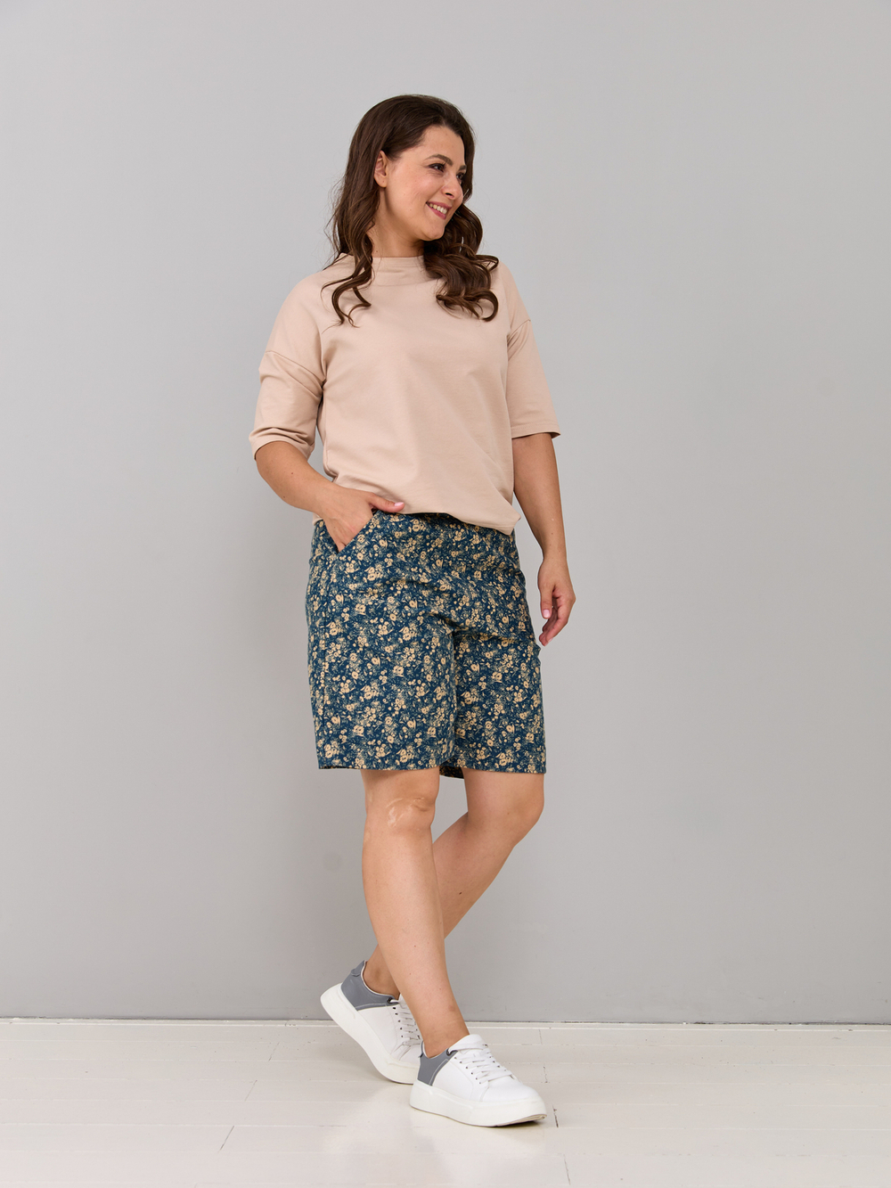 Шорты Н-147/джинсиндиго-цветыбежевые