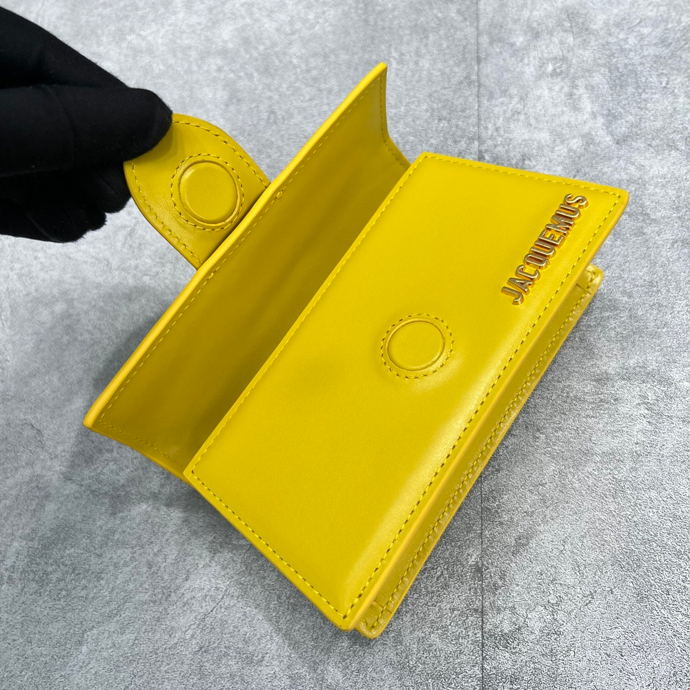 Jacquemus Le Bambino 17 cm