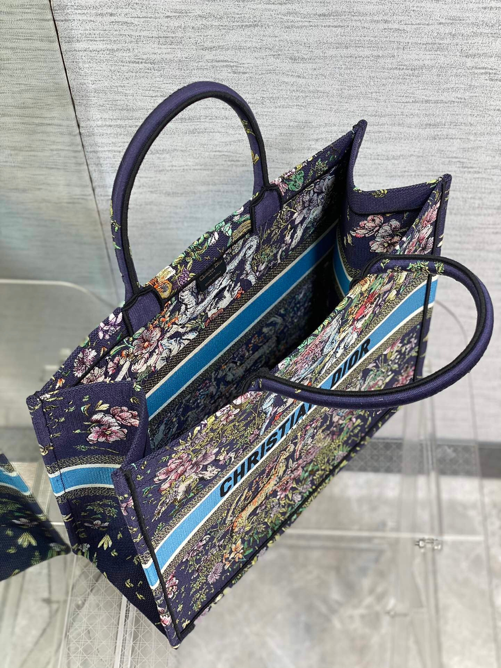 Christian Dior Book Tote 42 cm