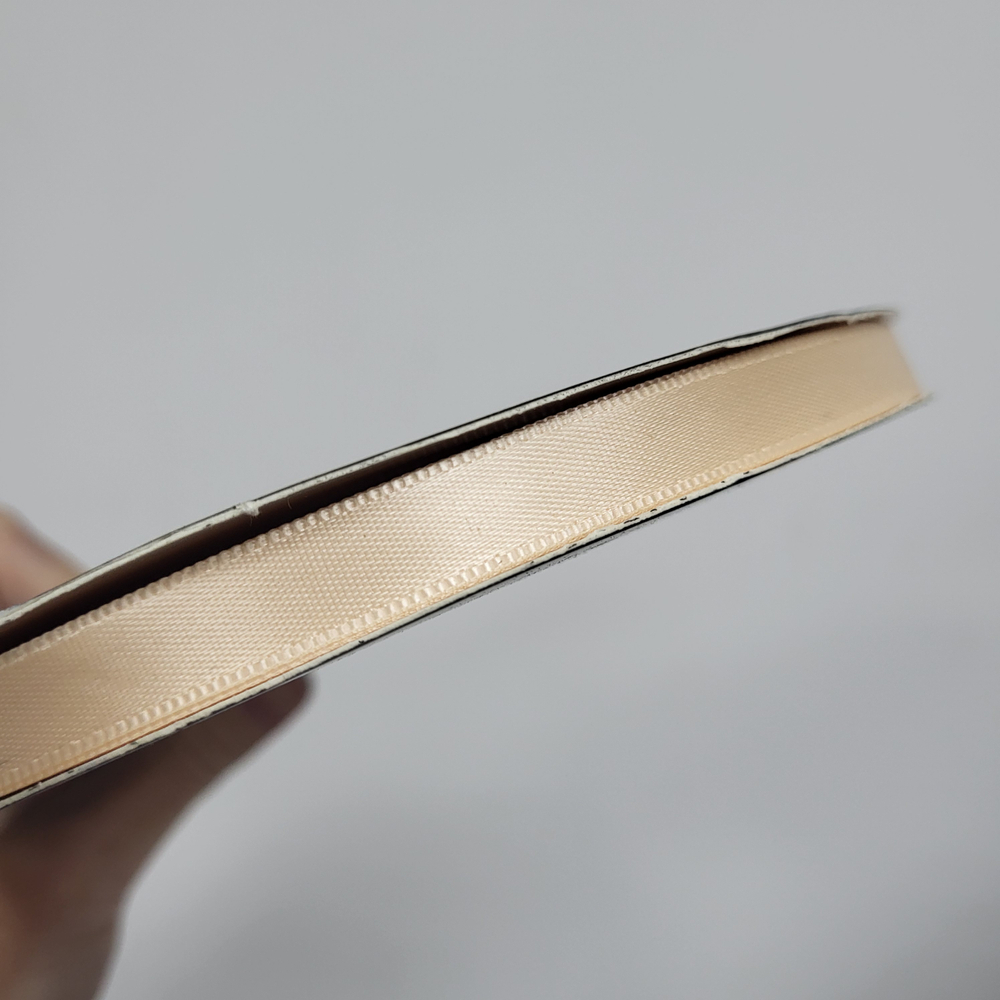 Лента атласная 1 см Сливочная (91 м)