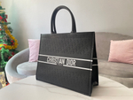 Christian Dior Book Tote 42 cm