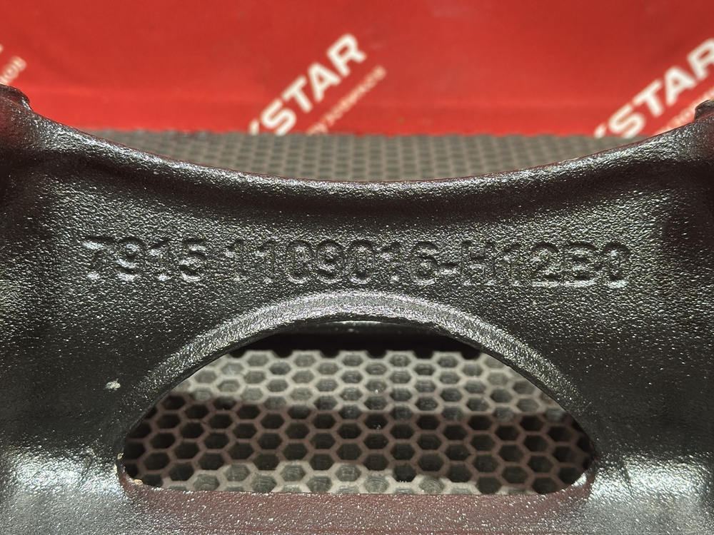 Кронштейн воздушного фильтра 2023г.