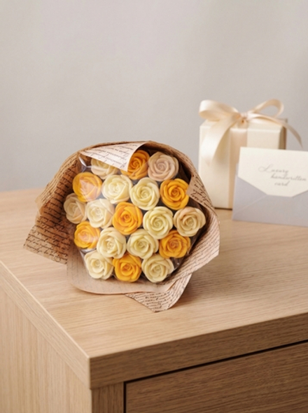 Букет из шоколада "Мини-розы" 19 штук