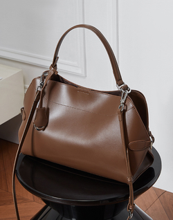 Сумка XOXO LEGENDS ОБНИМУС | Кофейный