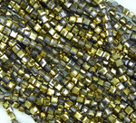 БВ054ДН3 Хрустальные бусины квадратные, прозрачный с золотым металлик AB, 3 мм, кол-во: 63-65 шт.