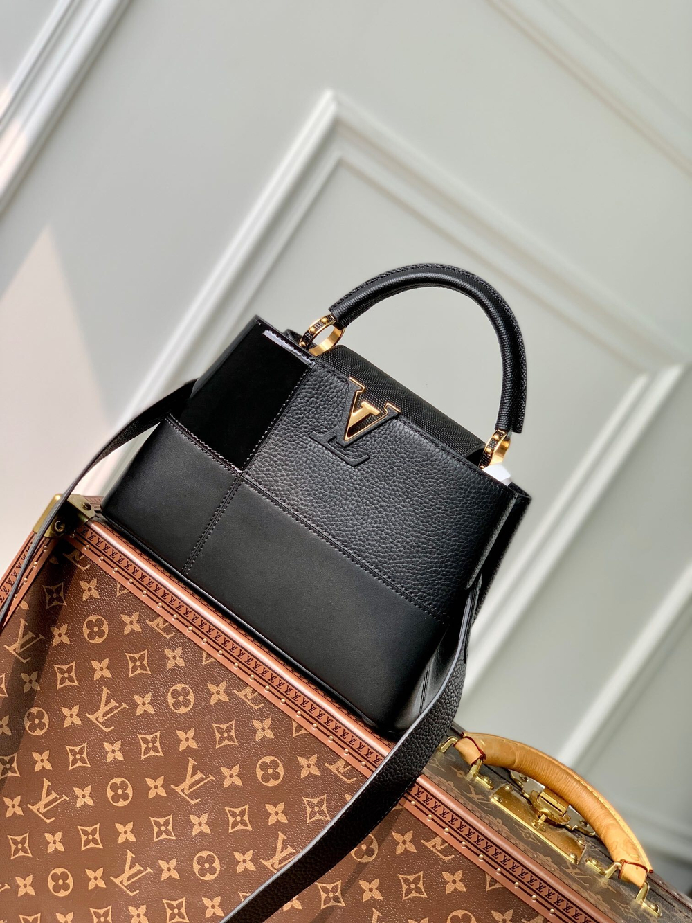 Louis Vuitton Capucines BB
