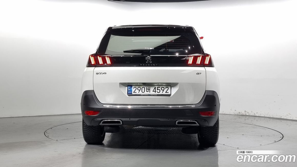 Peugeot 5008 2 Generation 1.2 Pure Tech GT (05.2022)