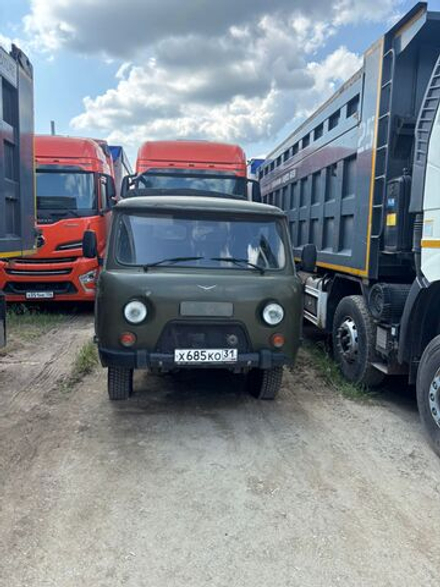 UAZ 3909* Бортовой 390945 (Тент, 4+1 мест, без ABS, Бензиновый, 2,7 л, 112 л.с.)
