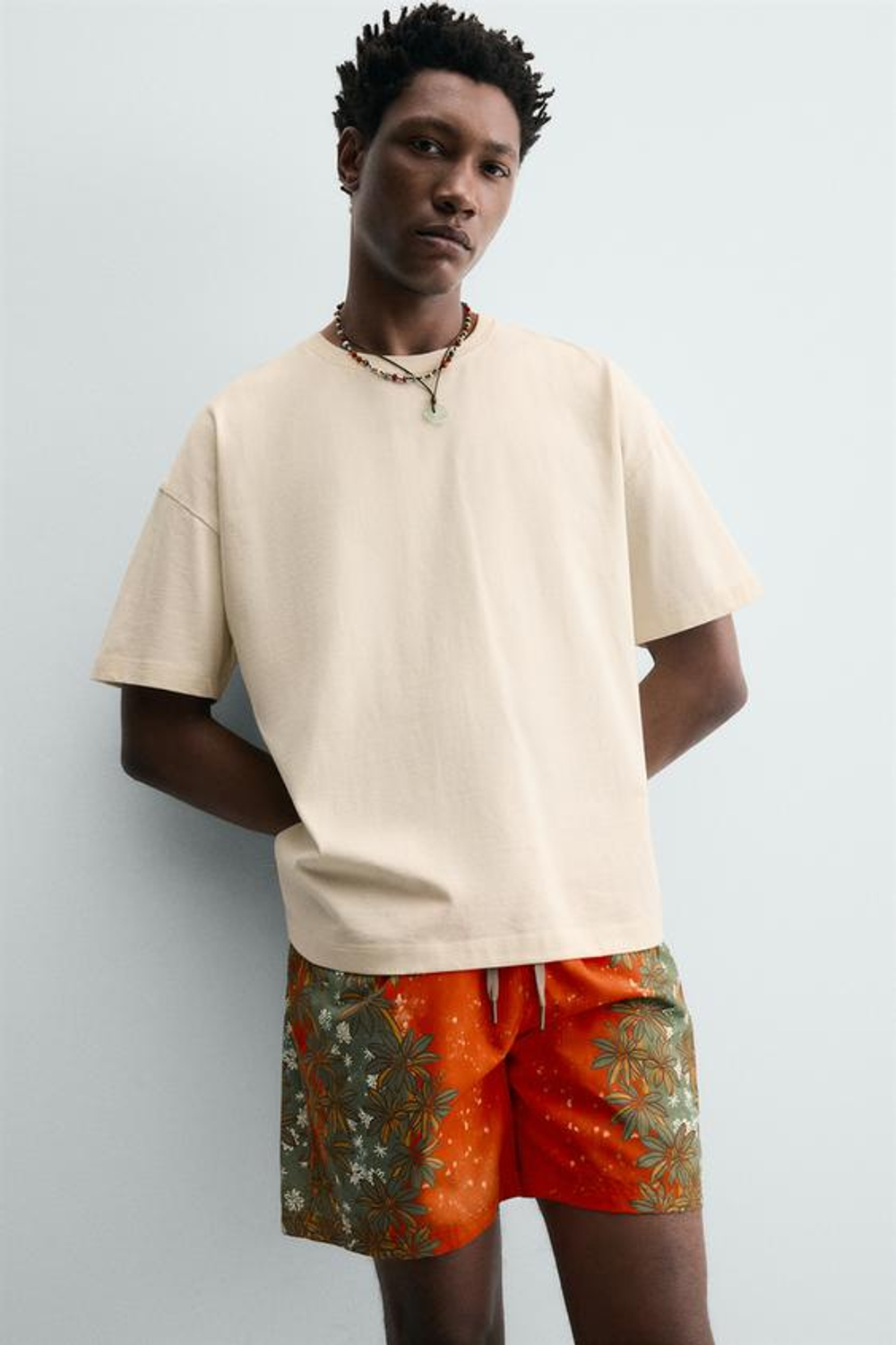 ZARA ДЛИННЫЕ ПЛАВКИ С ЦВЕТОЧНЫМ ПРИНТОМ, КОРАЛЛОВЫЙ
