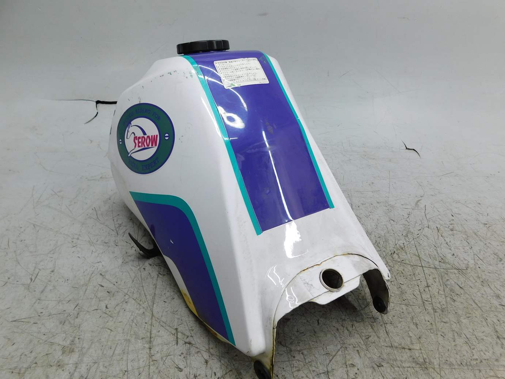 Бак топливный Yamaha Serow 225