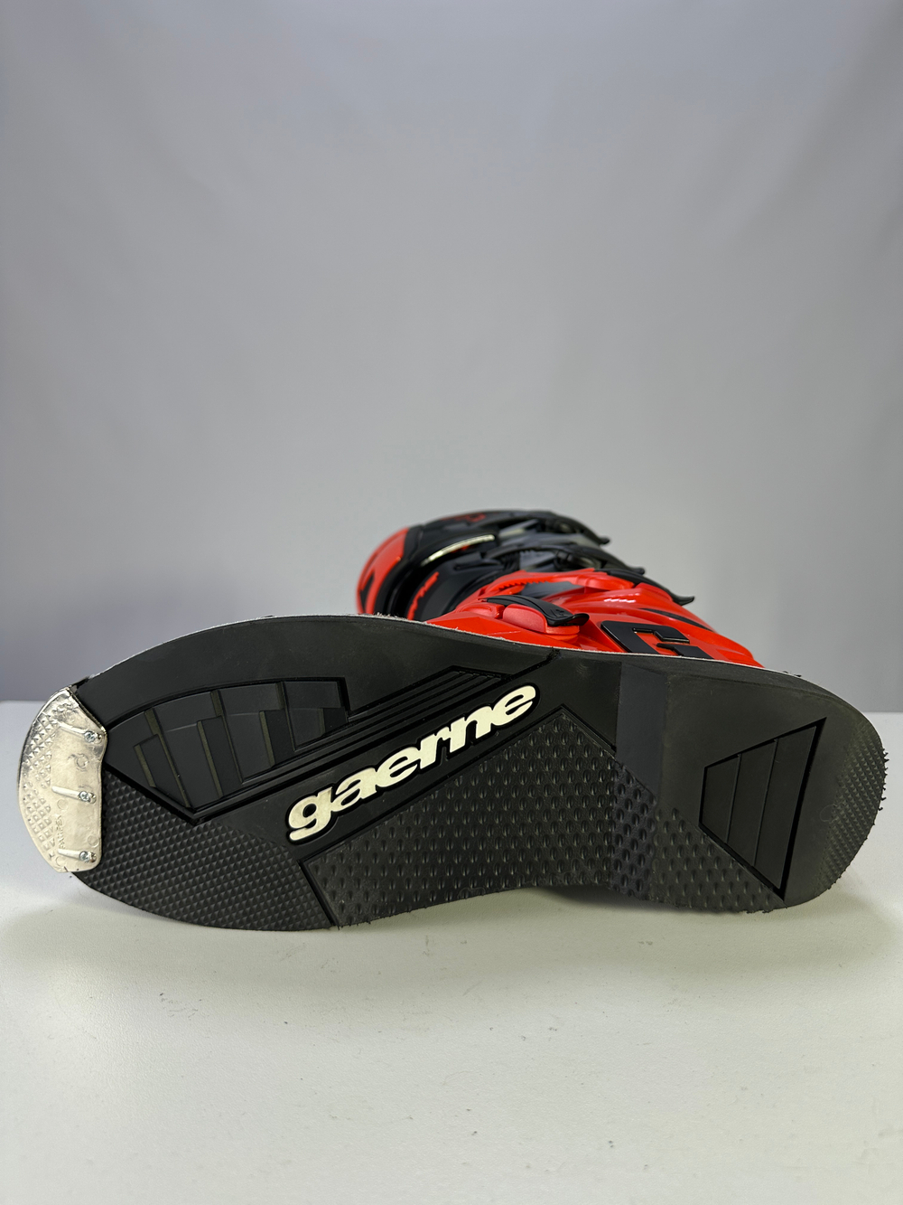 Мотоботы GAERNE SG-12