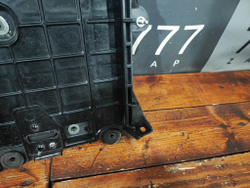 Площадка под АКБ Camry (XV70), RAV4 (XA50) Новая Оригинал 7440433160