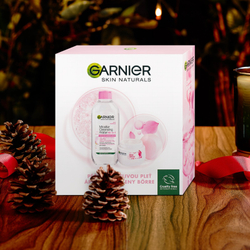 Garnier Skin Naturals - подарочный набор (с осветляющим эффектом) /       / GTIN 8592807573273