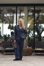 Льняной костюм в полоску