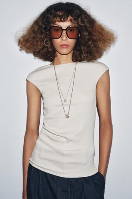 ZARA ТОП В РУБЧИК СО СБОРКАМИ, ЭКРЮ