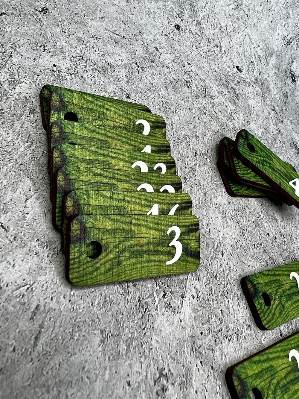 Номерки для ключей 2х5см