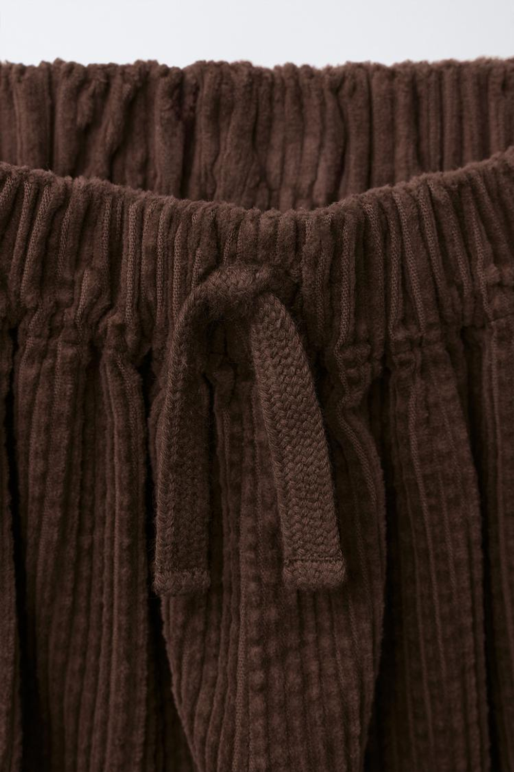 ZARA ВЕЛЬВЕТОВЫЕ БРЮКИ, КОРИЧНЕВЫЙ