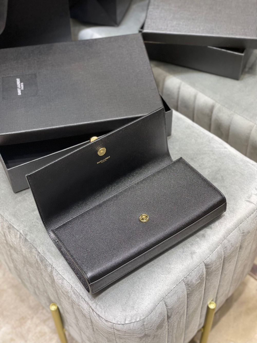 Saint Laurent Kate Clutch 27 cm