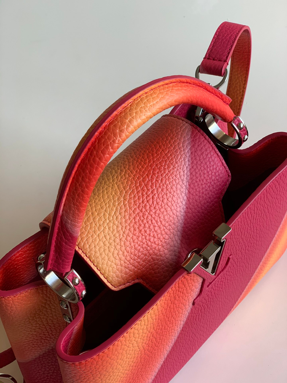Louis Vuitton Capucines BB