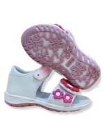 Летние сандалии для девочки с цветами
