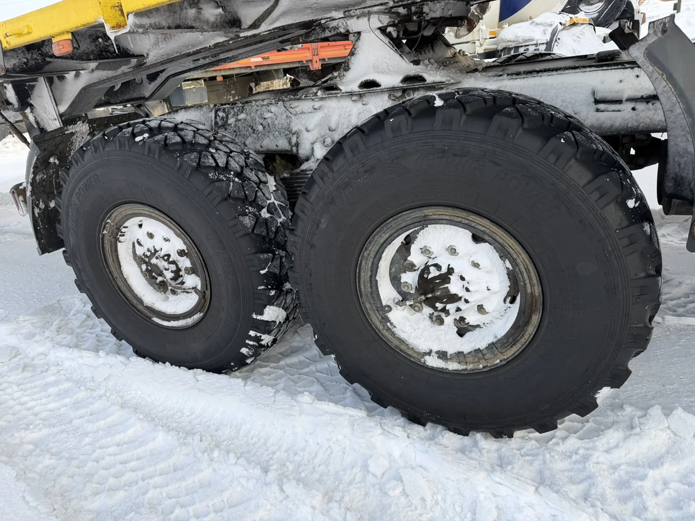 КамАЗ 44108 6x6 Седельный тягач 44108-10 (Дизельный, 10,9 л, 245 л.с., МТ)