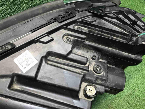 Фара правая Mercedes E W213 (2016-2021) LED