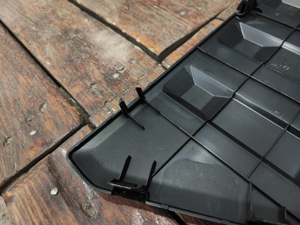 Крышка аккумулятора Chery Tiggo 7 Pro 20-нв Б/У Оригинал 609000793AA