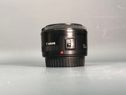 Canon EF 50mm f/1.8 II