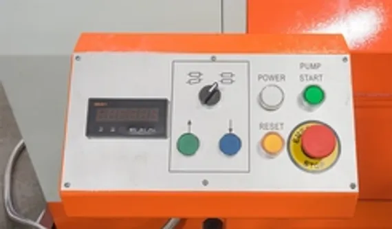 Электромеханическая гильотина Stalex Q11-3x1250A