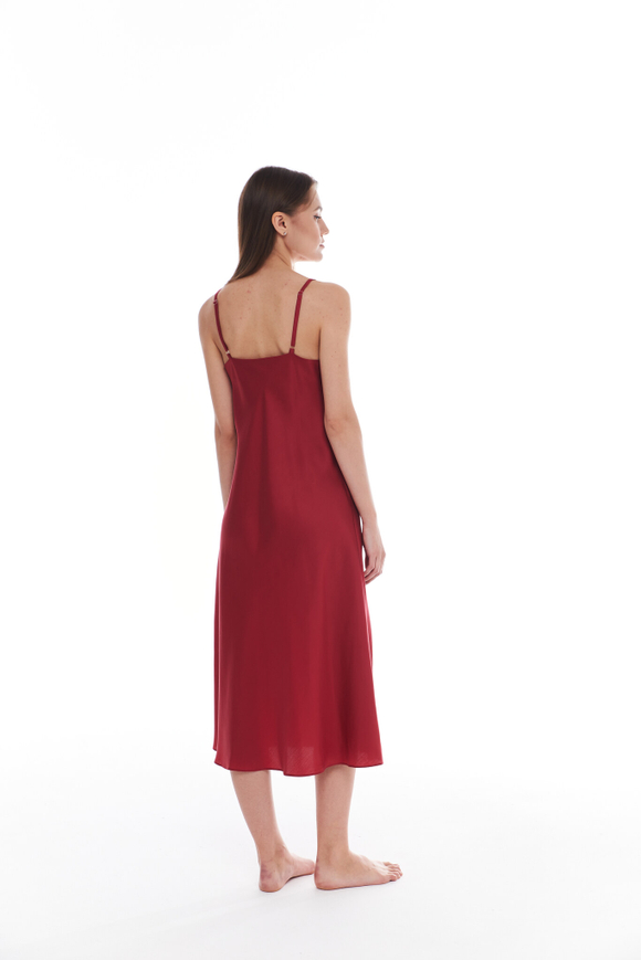 Сорочка из тенселя алая