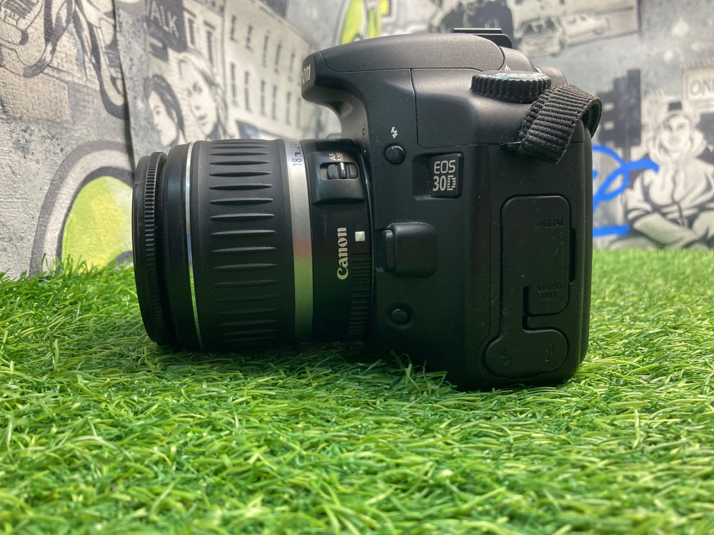 Canon EOS 30D kit EF-S 18-55mm 3.5-5.6 ll