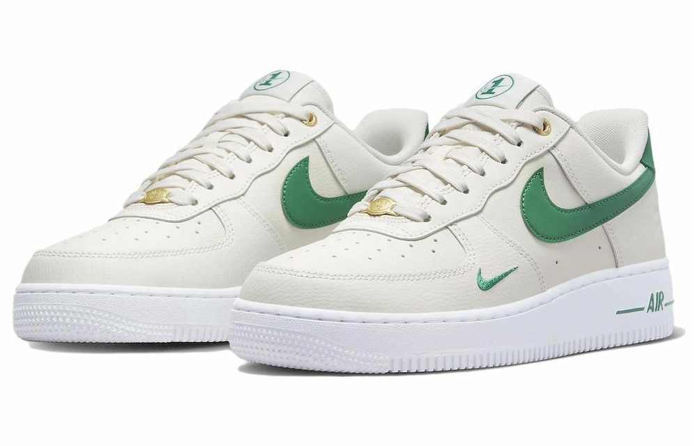 Кроссовки Nike Air Force 1 Low '07 Se 40 (Женская размерная сетка)