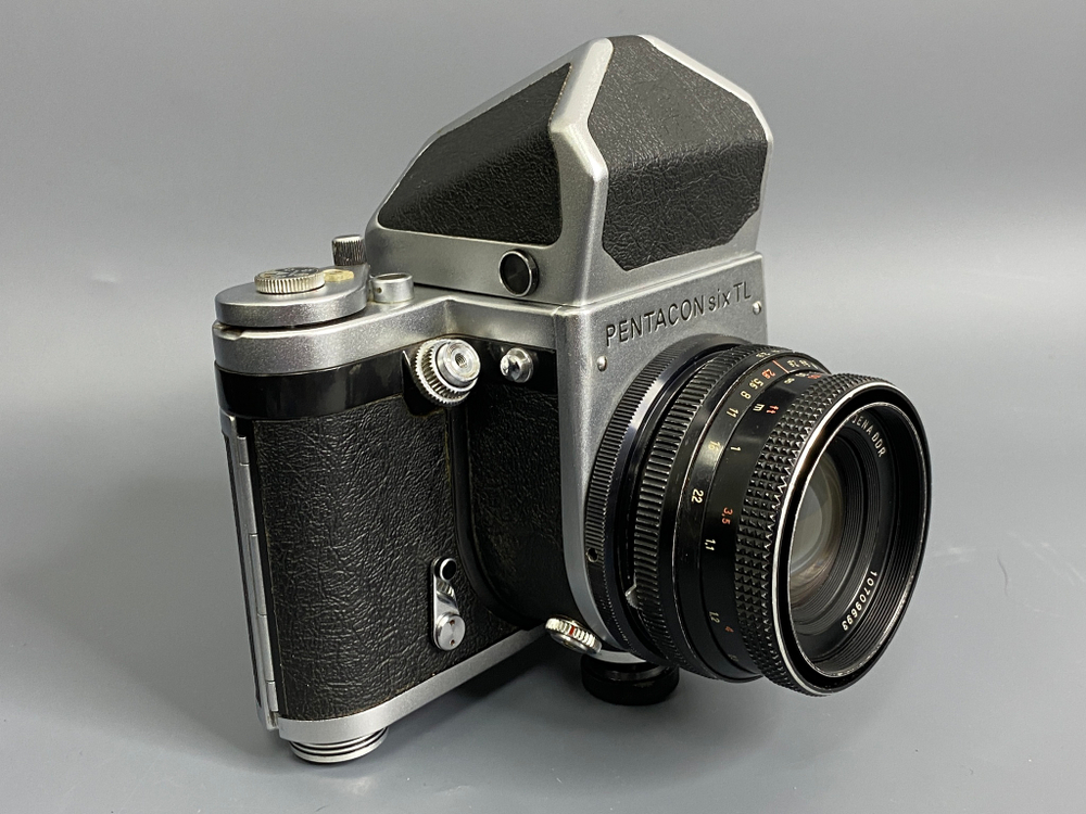 Pentacon Six TL + MC Biometar 2.8/80