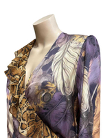 Платье на запах с воланами