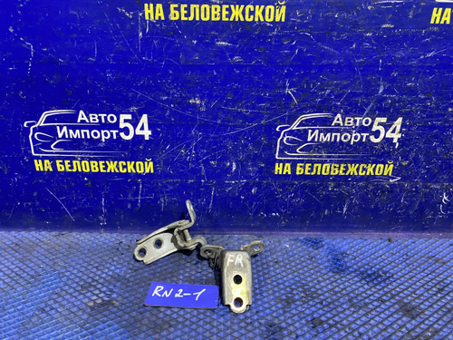 Петля двери передней правой Honda STREAM 2001