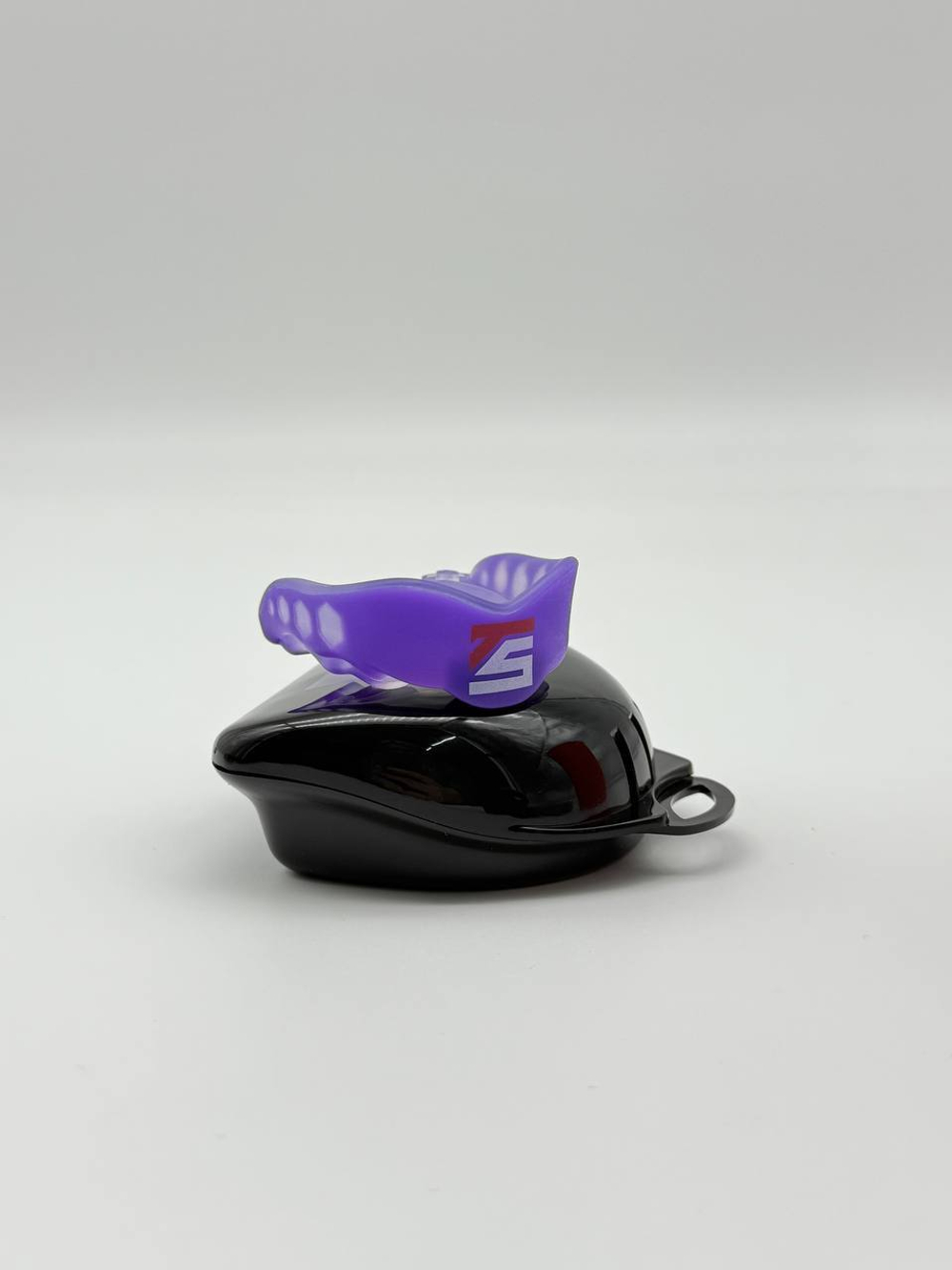 Капа SafeStrike Tomorrow Star (фиолетовая)