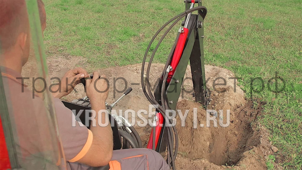 Навесной экскаватор Landformer 230