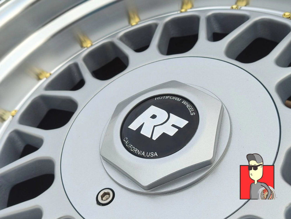 Комплект дисков Rotiform 15x8 et20 4x100/4x114.3