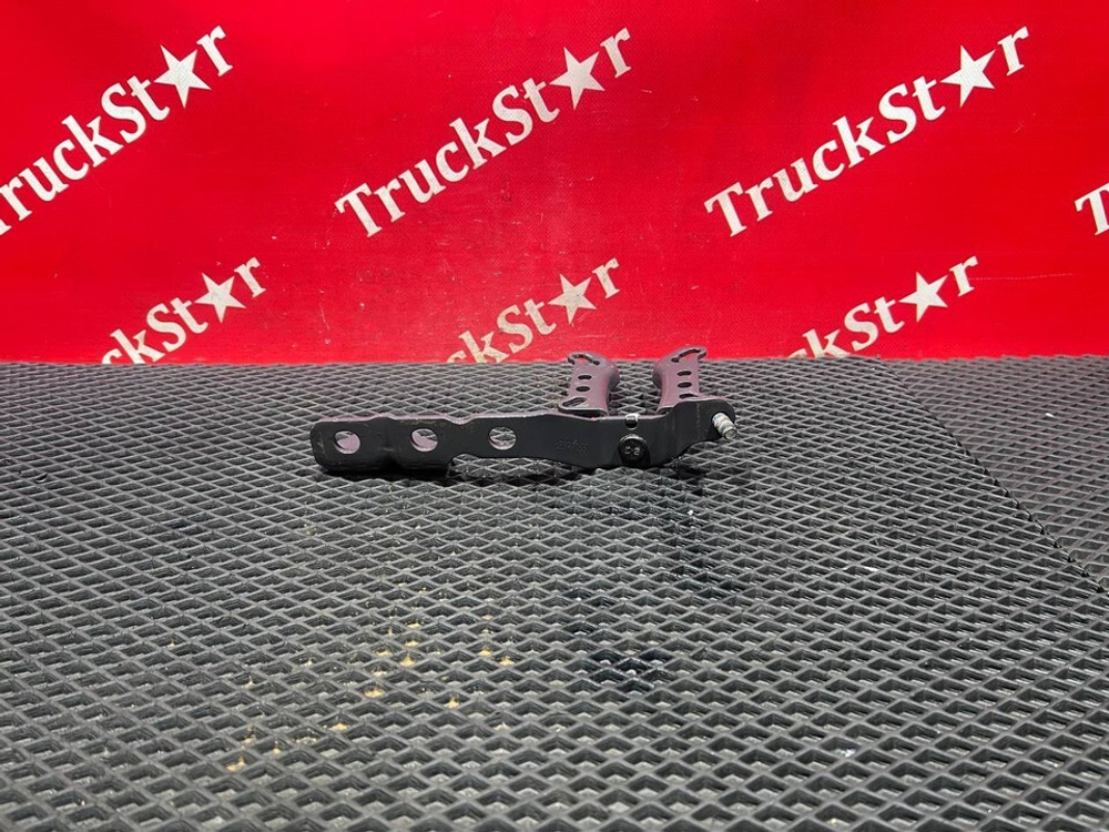 Кронштейн воздушных трубок