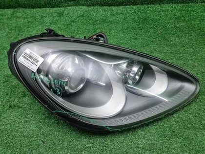 Фара правая Porsche Cayenne 2 958 (10-14) ксенон